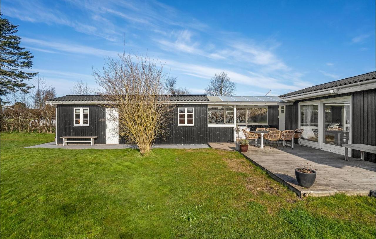 Lovely Home In Otterup With Kitchen Εξωτερικό φωτογραφία